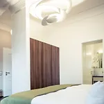 Ξενοδοχείο Weinhaus Uhle 4*