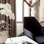 Weinhaus Uhle 4* Σβερίν