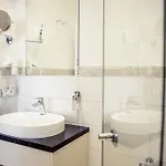 Weinhaus Uhle Ξενοδοχείο Σβερίν