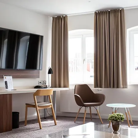 Weinhaus Uhle Hotel 4*