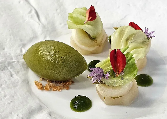 Hotel Weinhaus Uhle 4*